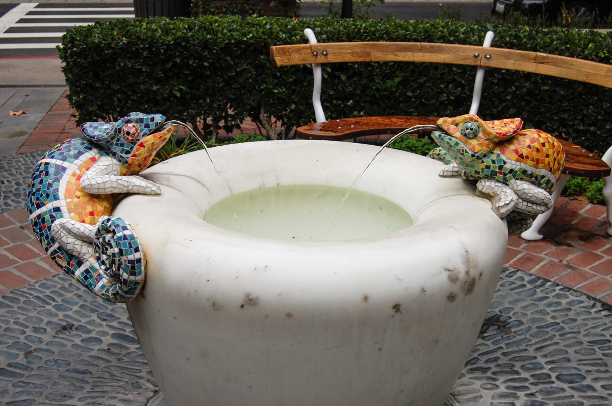 lizard-fountain-santana-row